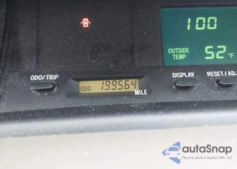 2001 Toyota Avalon Xls from USA, damaged, VIN 4T1BF28BX1U136053